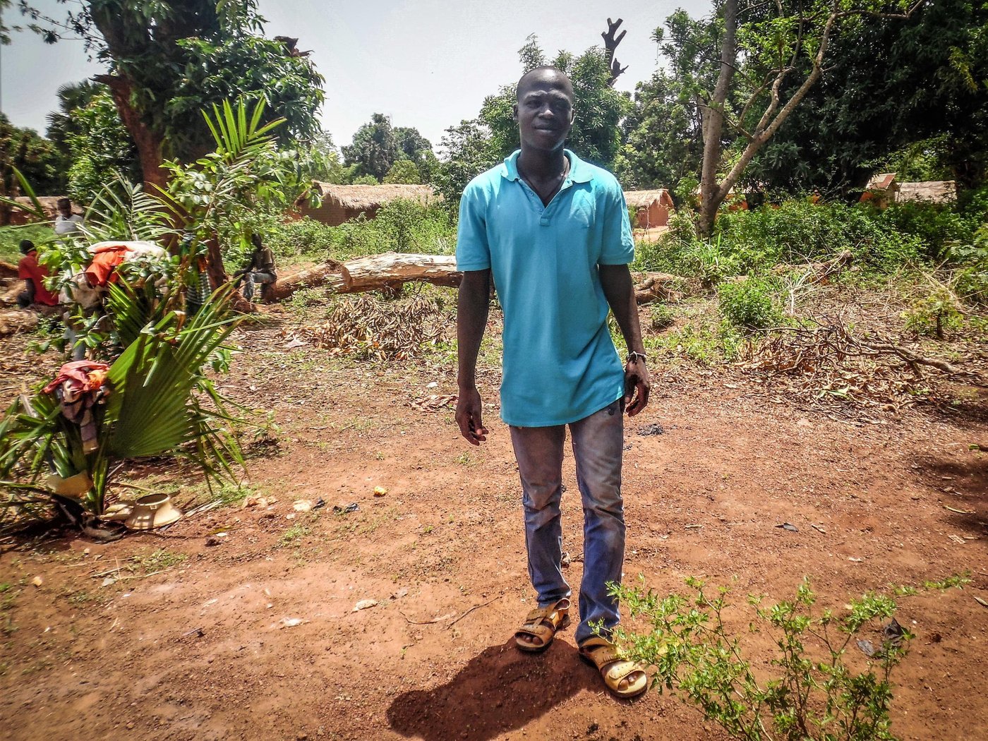 Frank Pabingui fled with his wife and two children from Bambari this spring and has sought safety in Sibut.
"We thought that the 2014 ceasefire would bring us peace and social cohesion, but now we are seeing the opposite. I left Bambari to find a safer place, after members of the ex-Seleka burnt our house and killed my brother,” he said.
Photo: NRC