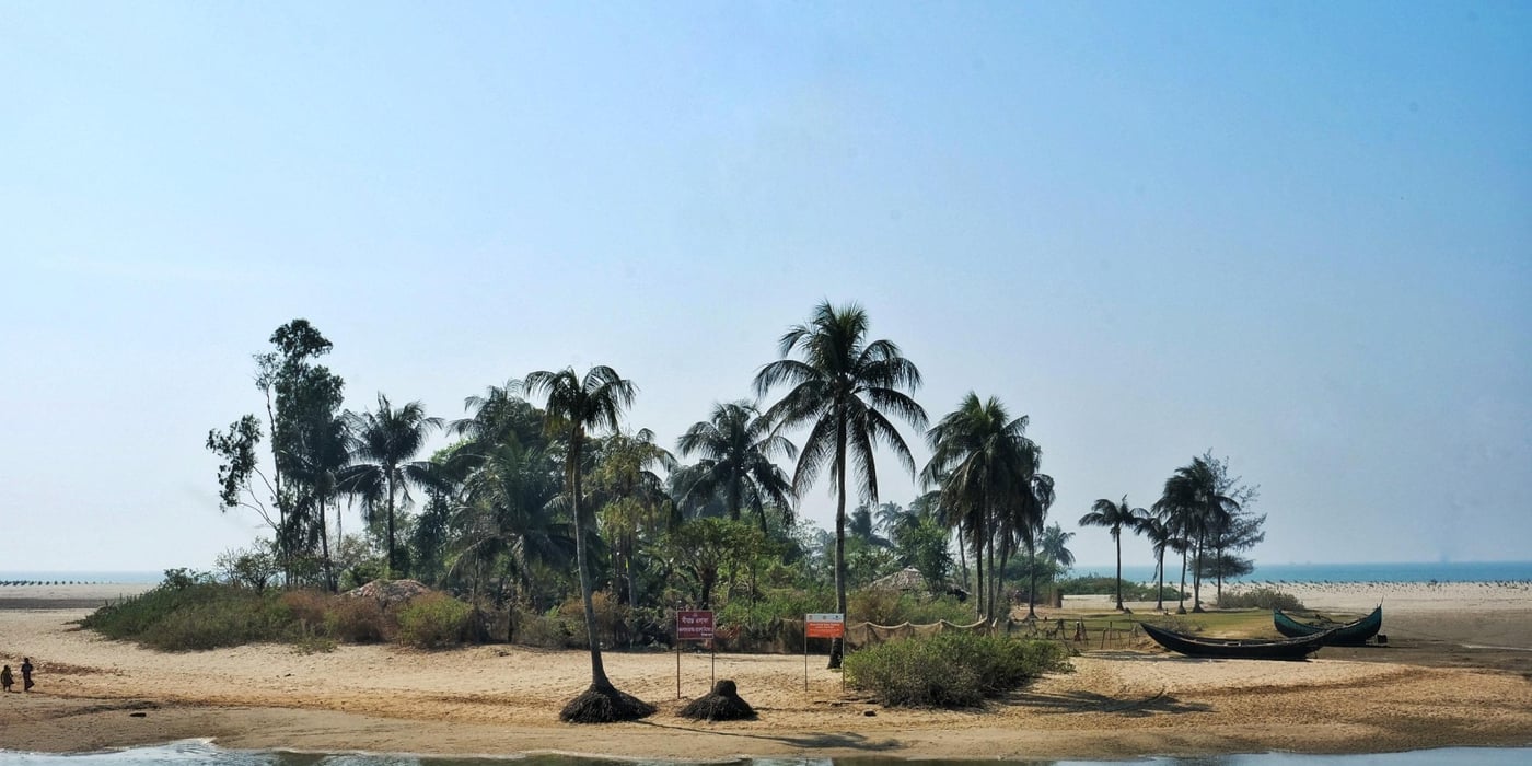 Dokkhinpara is one the most isolated points of the island, where 30 fishing families live with barely any access to facilities. Photo: Ayesha Nawshin/ NRC