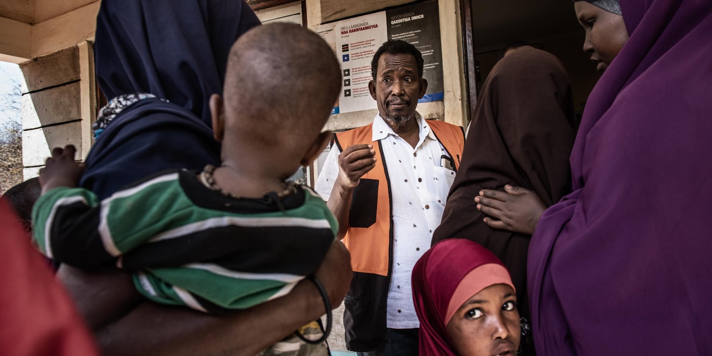 Mohamed Abdi (43), an NRC staffer, speaks to a Somali refugee in Dadaab refugee camp, Kenya.
About 23,000 refugees who have left Dadaab camp this year to return back to Somalia. They are part of a return programme set up by the UN’s refugee agency and the Government of Kenya. NRC is working to ensure that people returning to Somalia are given information about the areas they are going to, and that process is well coordinated and returnees are protected.
Date: September 2016
Photo credit: NRC/ Fredrik Lerneryd