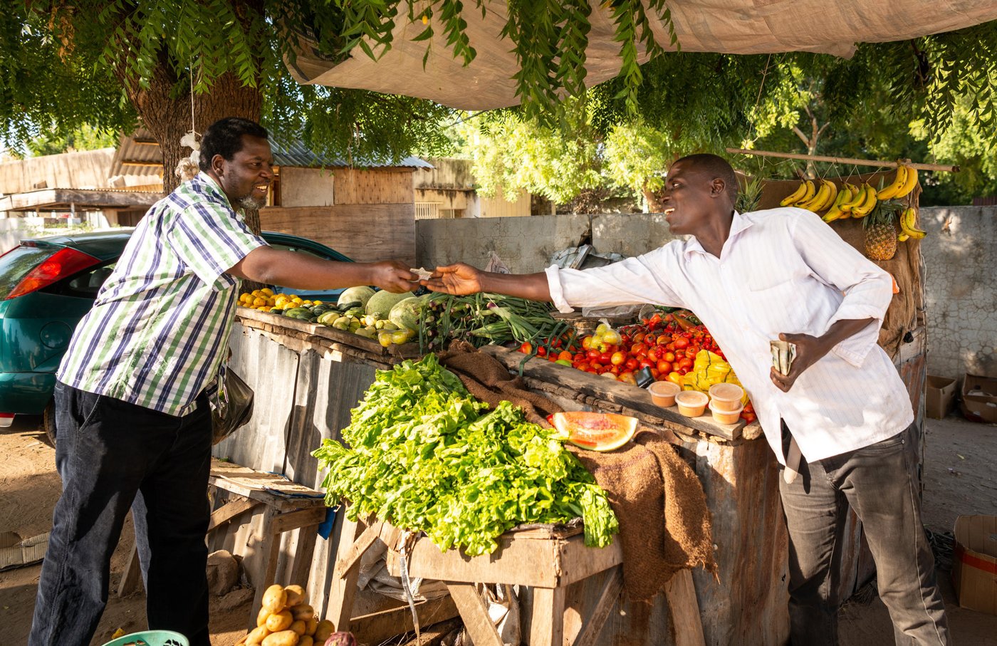 Fruit salesman, Babagana Malam Idrissa (35), in Maiduguri, Nigeria. 2018
Photo: Beate Simarud/NRC