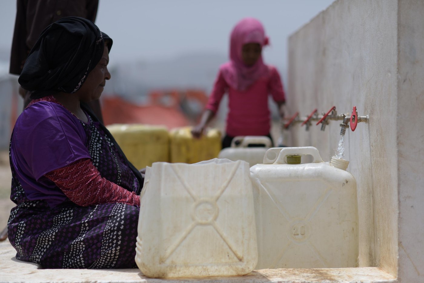 Water shortages Kharef camp, Amran