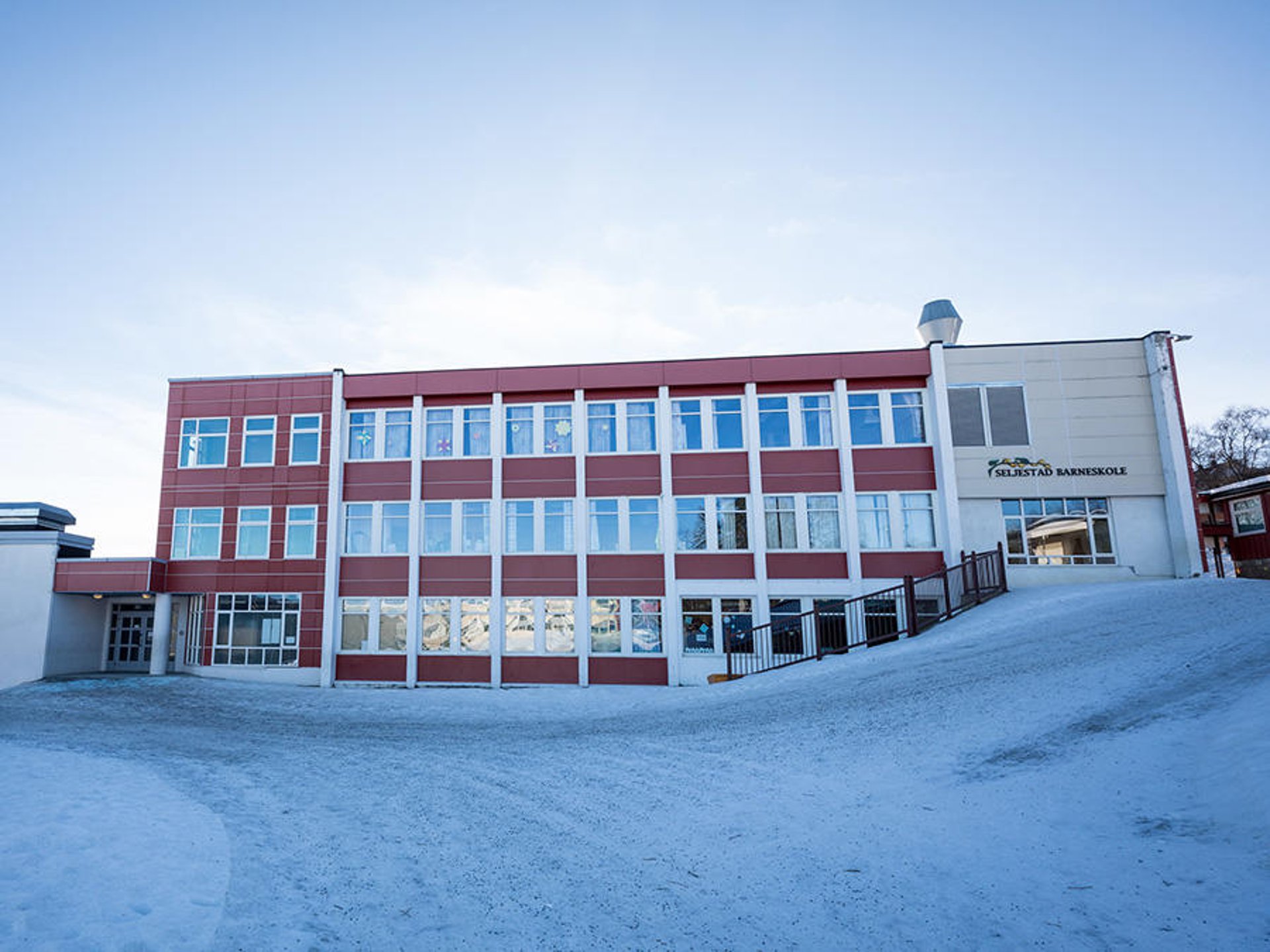 Seljestad barneskole.