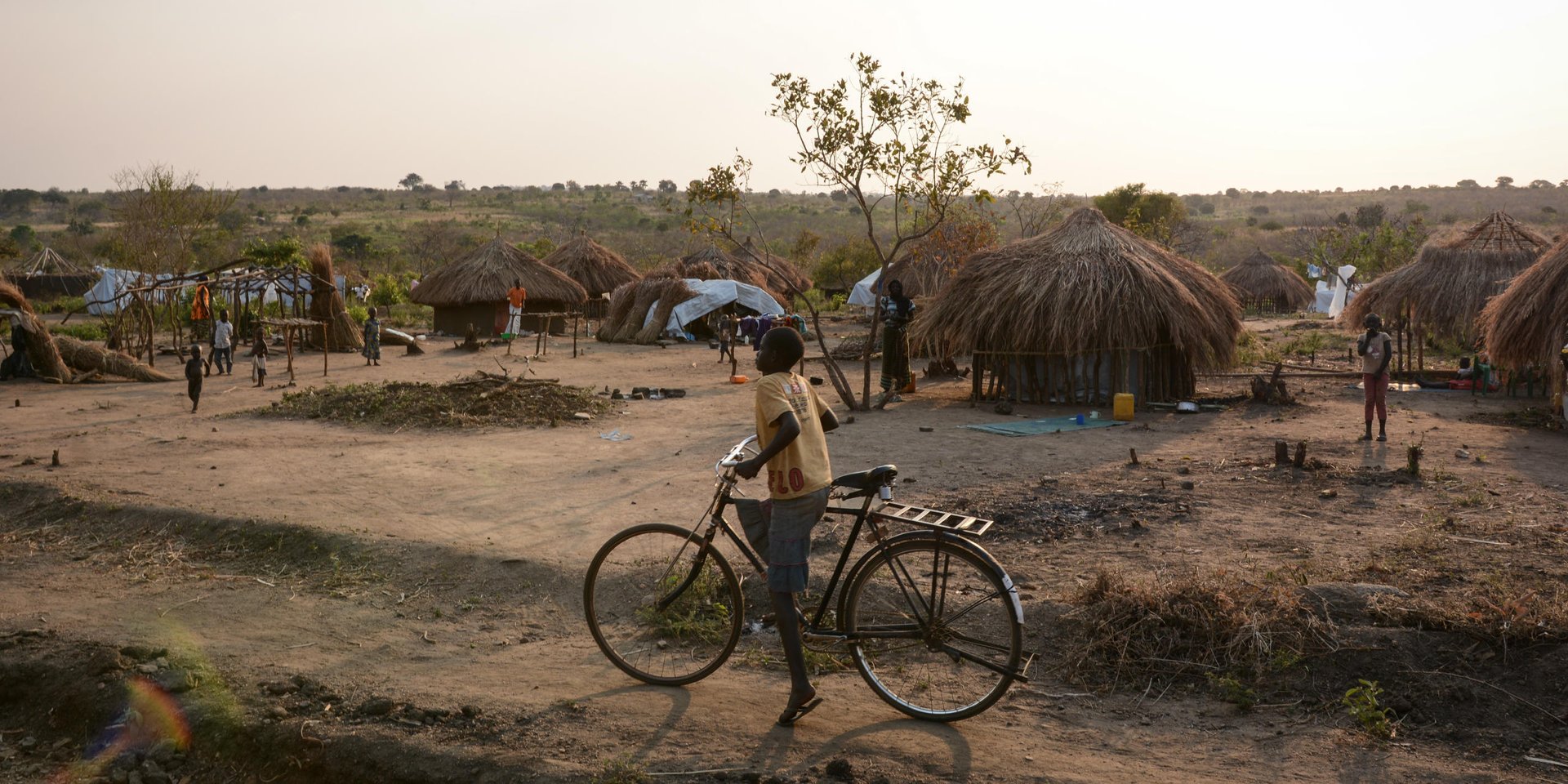 Bidibidi settlement in northern Uganda was established in August 2016 and has quickly become one of the world's largest refugee settlements. By January 2017 it was housing more than 270,000 refugees from South Sudan - and had reached its full capacity. NRC is providing water and sanitation services in the settlement. 

In total, Uganda is currently home to about 600,000 refugees from South Sudan. 

Photo: NRC/Tiril Skarstein